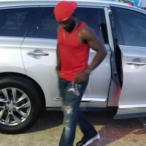 Meet your Posher, Charles